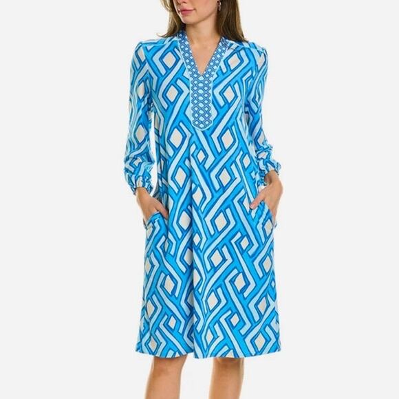 J McLaughlin Dresses & Skirts - J McLaughlin Emer Dress M Blue Geo Print V-Neck 3/4 Sleeve Midi Casual Resort